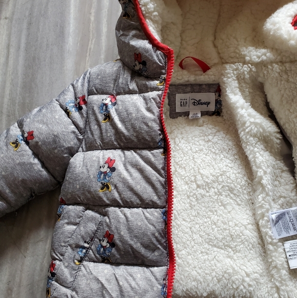 Baby Gap Disney coat - Picture 4 of 4